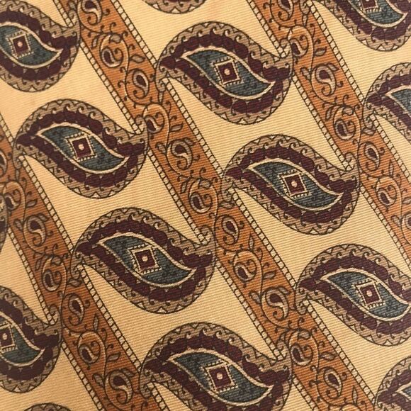Caleche 100% Silk Tie  - Picture 3 of 6